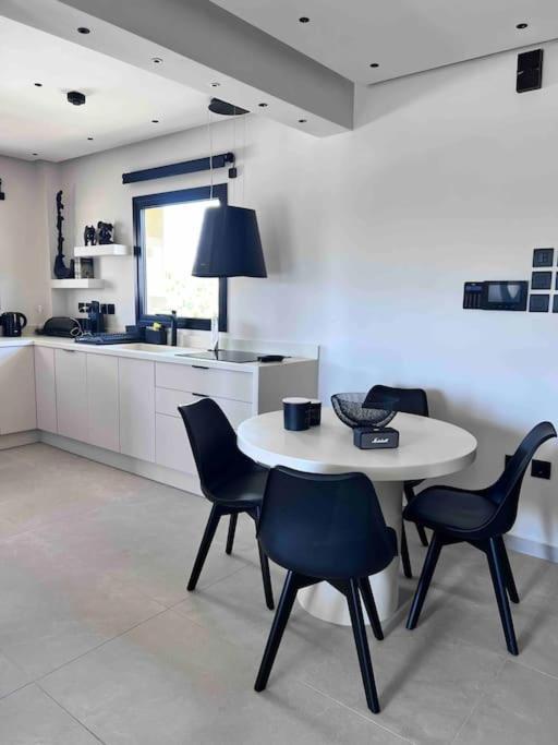 Lagonisi 2 Bedroom Luxury Apartment By The Sea! Exterior photo
